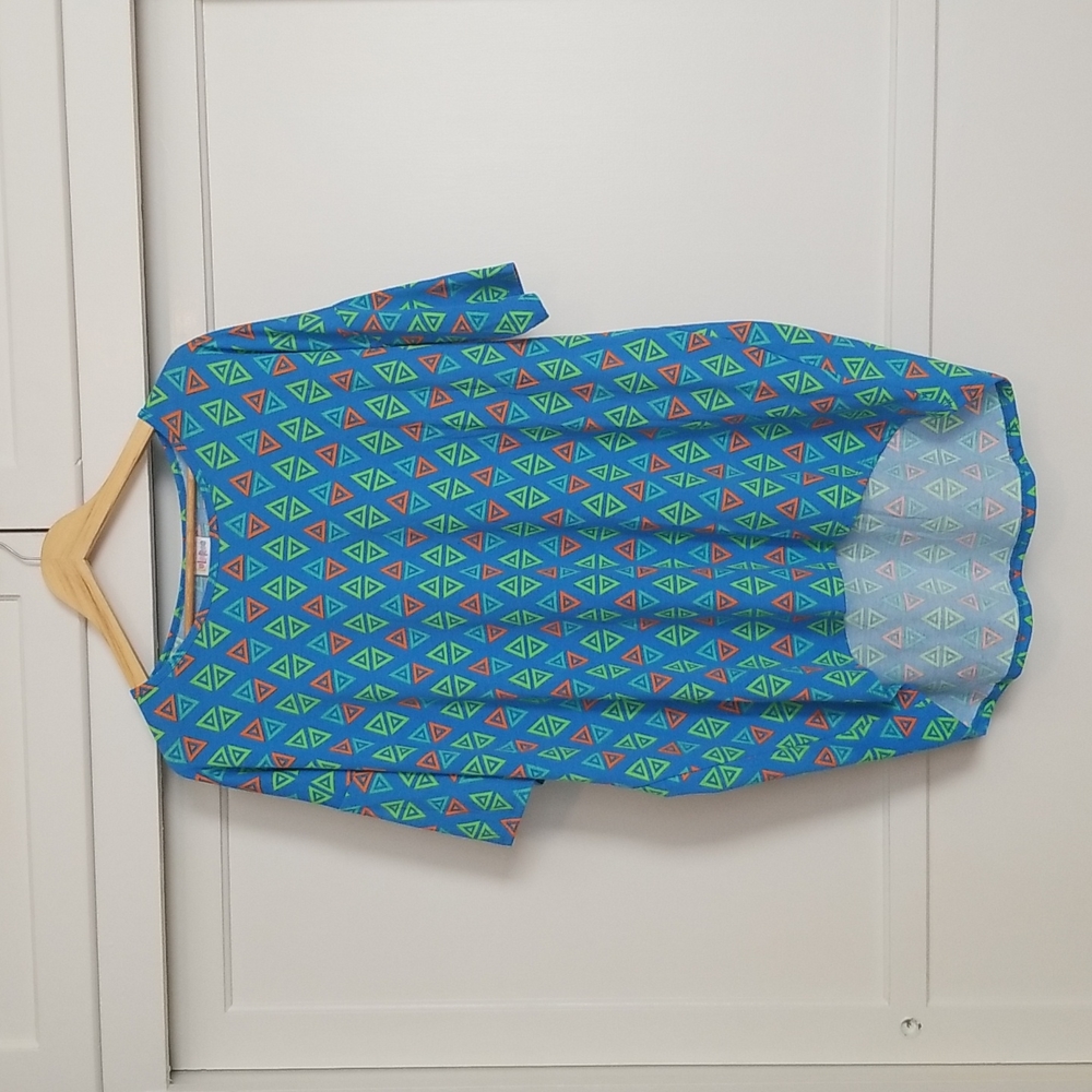 🆕 LuLaRoe Irma Shirt Blue Geometric Pattern NWT